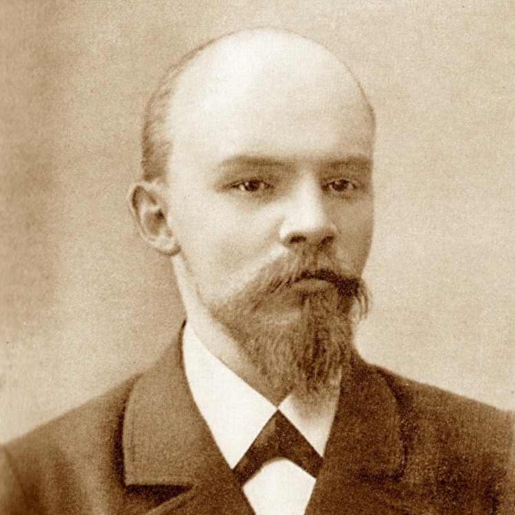 Vladimir Lenin in 1900, after Siberian exile