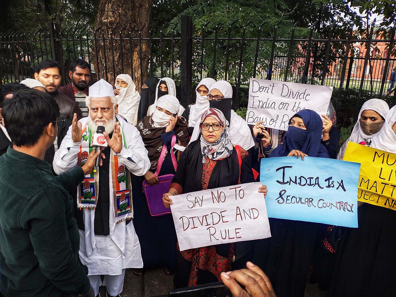 Protesters in New Delhi demonstrating against the CAA and NRC, 2019